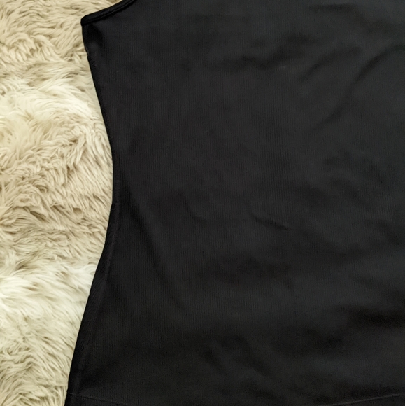 Nike DriFit Tank - Picture 5 of 9